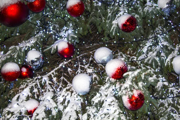 Χριστουγεννιάτικο Δέντρο Παιχνίδι Διακόσμηση Χιόνι — Φωτογραφία Αρχείου