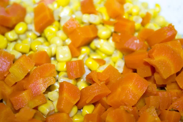 corn carrot slices salad
