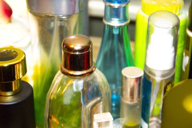 şişe parfüm koku aromatik