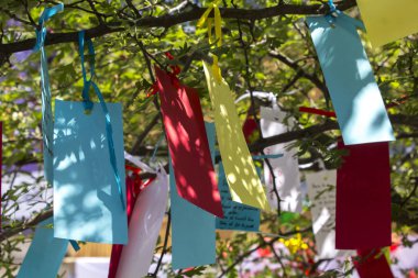 ağaç origami kağıt dekorasyon