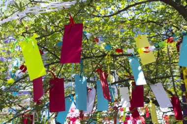 ağaç origami kağıt dekorasyon