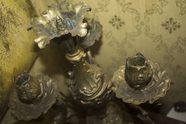 Vintage bakır Pyres heykel