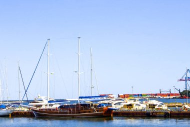 Yat gemi dock bağlantı noktası