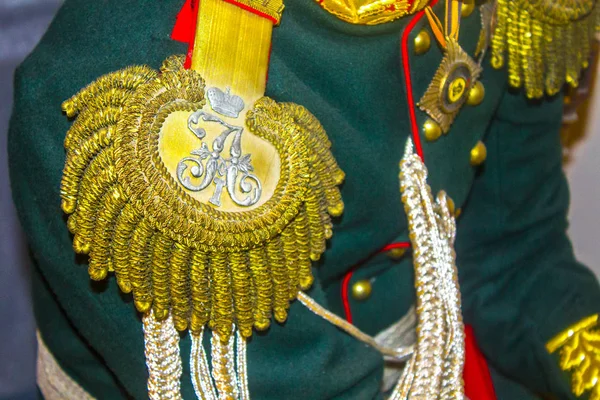 3 000 000 imagenes de Uniforme de gala militar libres de derechos Depositphotos