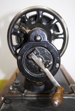 Vintage kolu dikiş makinesi