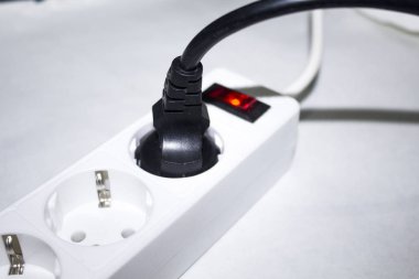 uzantı güç soket anahtarı