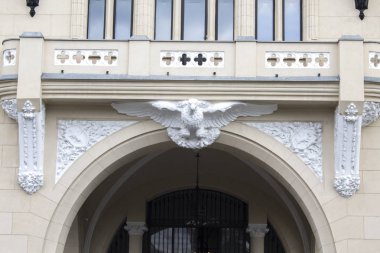 oyma işi bina dış mimari