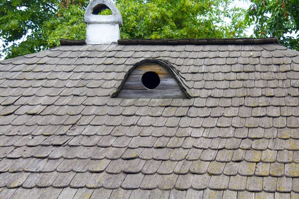Alte Dach Hölzerne Ziegel Hintergrund — Stockfoto