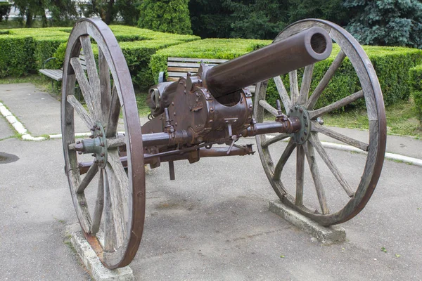 大砲の武器アンティーク ミリタリー — ストック写真