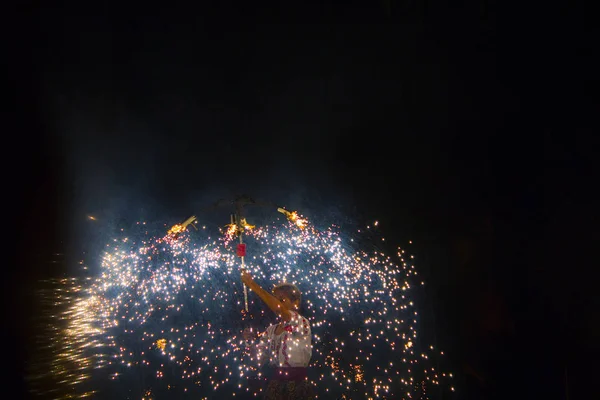 Fuego Fuegos Artificiales Espectáculo Danza —  Fotos de Stock