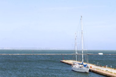 Yat pier gemi taşımacılığı