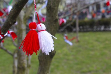 etnik bahar yaka çiçeği el yapımı