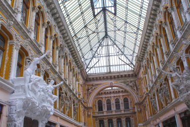 Barok heykelin süs mimari yapı