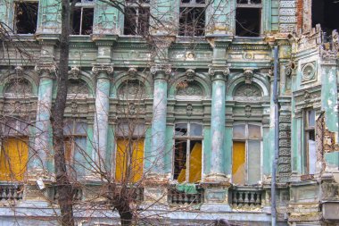 Barok yapı harap eski cephe