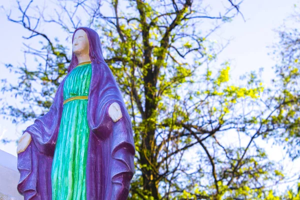 Katholieke Standbeeld Madonna Figuur — Stockfoto