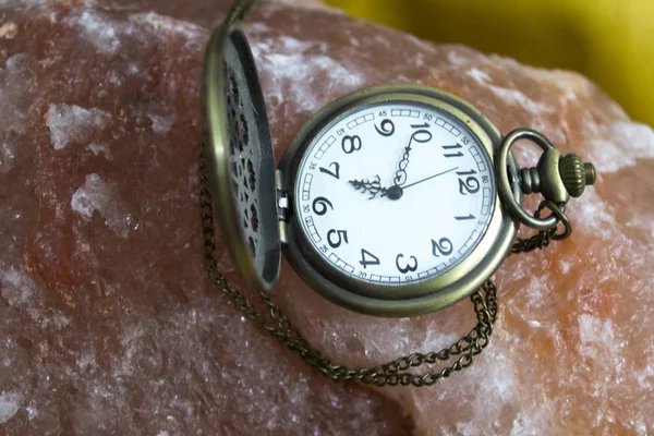 Klassisk Pocket Watch Bordet — Stockfoto