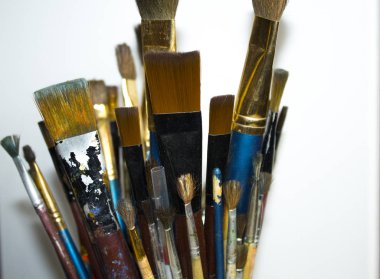 eski Boya fırçaları çok