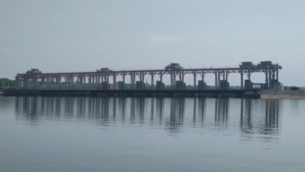 Barrage Une Centrale Hydroélectrique Sur Rivière Dniester Alimentant Nombreuses Zones — Video