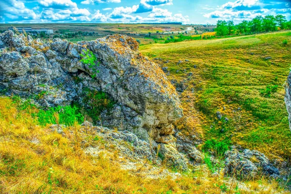 Linda Paisagem Verão Montanhas Varatic República Moldávia Paisagem Verde Incrível — Fotografia de Stock