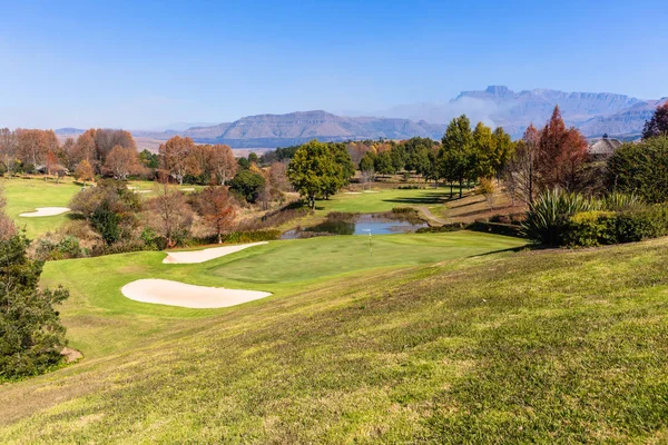 Paesaggio Panoramico Campo Golf Con Vista Sulla Valle Autunno Colori — Foto Stock