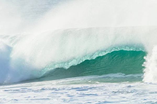 Ocean Wave Crashen Holle Dikke Water Lip Van Naturen Macht — Stockfoto
