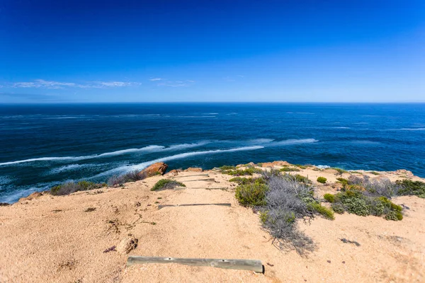 Walking Hiking Footpath Cliffs Path Blue Ocean Horizon — Stock Photo, Image