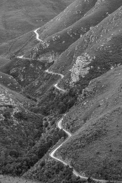 High Rugged Old Dirt Road Pass Rugged Mountains Black White — Stock Photo, Image