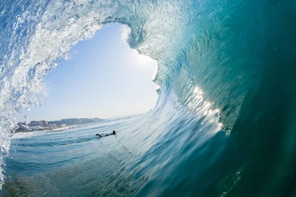 Surfer Surfen Weergave Buis Rit Binnen Oceaan Blauwe Golf Oogpunt — Stockfoto