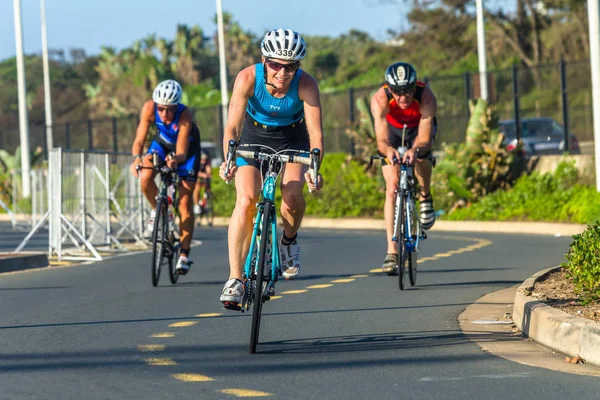 Triathlon Champs Athlete Men Cycling Road Course — Stock Photo, Image