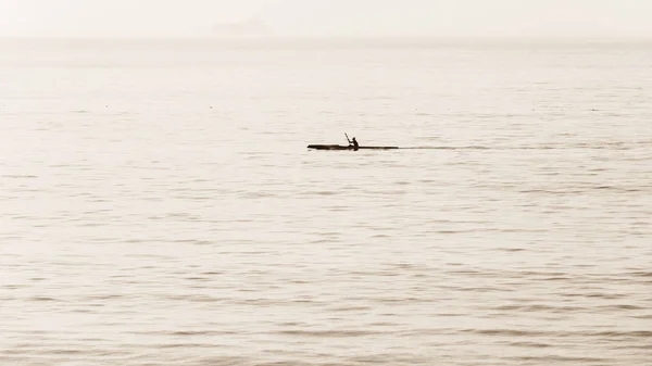 Surf Ski Paddler Ocean Silhouetted — Stock Photo, Image