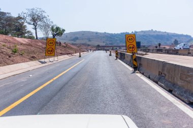 Karayolu İnşaat Bariyerleri Trafik
