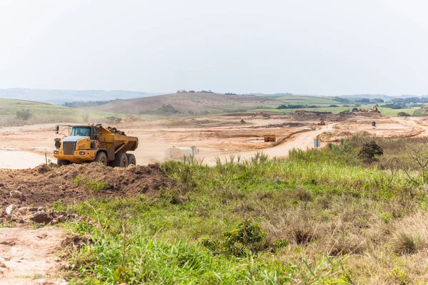 Construção de caminhões Desenvolvimento Industrial — Fotografia de Stock