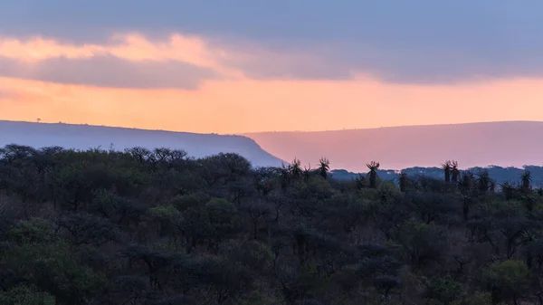 Terreno Africano Sunset Paisagem — Fotografia de Stock