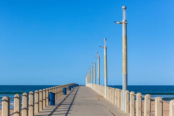 Beach Pier Walking Concrete Structure Jetty People Empty Blue Ocean — Stock Photo, Image