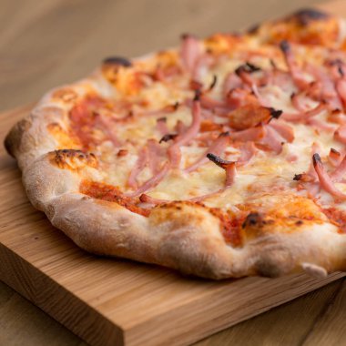 Bir plat pizzaya sigorta primi