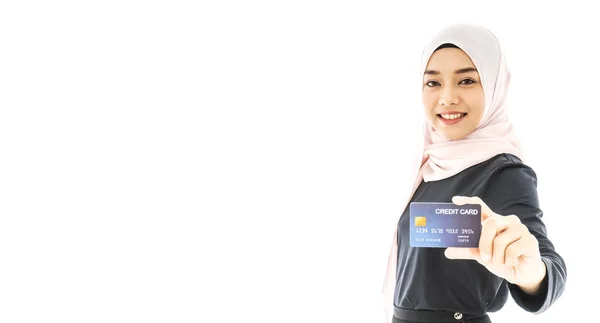 Porträt Einer Schönen Asiatischen Muslimischen Frau Einem Schwarzen Hijab Mit — Stockfoto