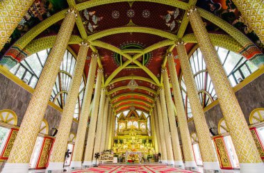 UBON RATCHATHANI, THAILAND - 28 Şubat 2019: Tayland sanatı Ubon Ratchathani, Tayland 'daki Phrathat Nong Bua Tapınağı