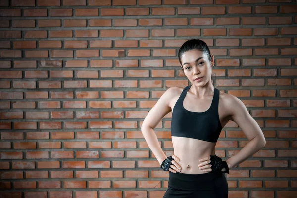 Close Asian Beautiful Sport Girl Wall Gym Thailand Love Health — стоковое фото