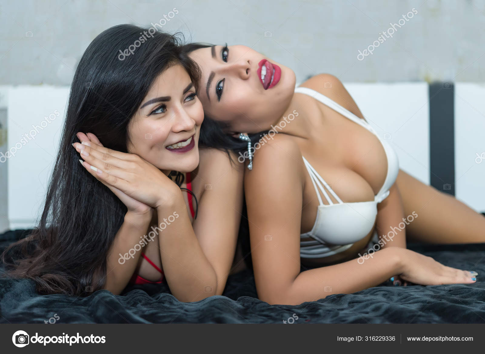 Portrait Sexy Asian Women Lying Bed Fashion Portrait Young Elegant Stock Photo by ©reewungjunerr 316229336 image