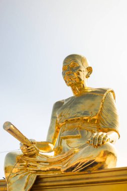 Tapınaktaki Buda heykeli. 