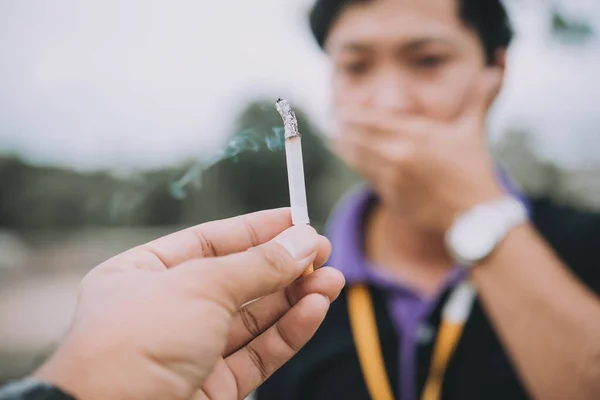 Dát Cigaretu Cigáro Odmítnout Cigarety Kouření Žádný Světový Tabákový Den — Stock fotografie