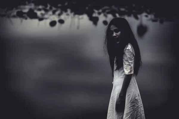 Portrait Asian Woman Make Ghost Face Swamp Horror Scene Scary — Stock Photo, Image