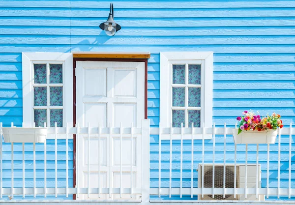 Vista Primer Plano Los Detalles Fachada Del Edificio — Foto de Stock