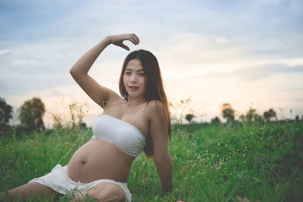 Portrait Jeune Asiatique Enceinte Femme — Photo