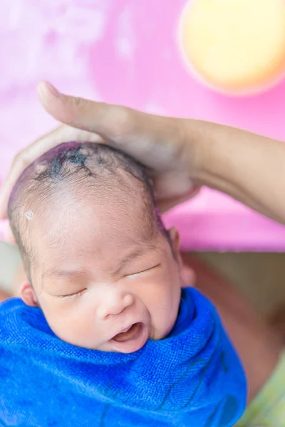 Closeup Asian Baby Take Shower Daylight — Stock Photo, Image