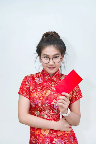 Retrato Bela Mulher Asiática Vestido Cheongsam Conceito Feliz Ano Novo — Fotografia de Stock