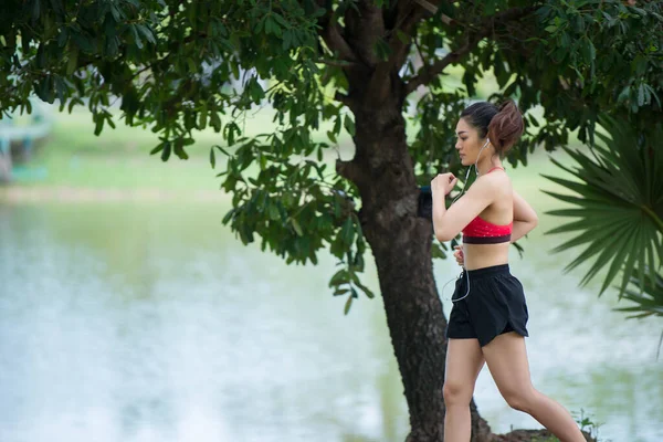 Asiática Hermosa Mujer Corriendo Parque Tailandia Personas Los Corredores Corren —  Fotos de Stock