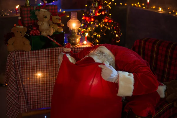 Santa Claus Nora Červeného Pytle Veselé Vánoce Štěstí Pro Děti — Stock fotografie