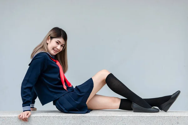 Porträt Der Asiatischen Frau Tragen Studentenkleid Japanischen Stil Thailändischen Menschen — Stockfoto