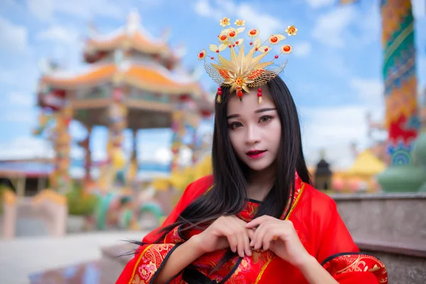 Porträt Der Schönen Asiatischen Frau Tragen Alten Chinesischen Kleidungsstil Thailändische — Stockfoto